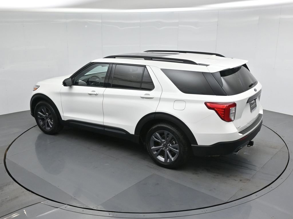 Certified 2023 Ford Explorer XLT w/ Equipment Group 202A image 46
