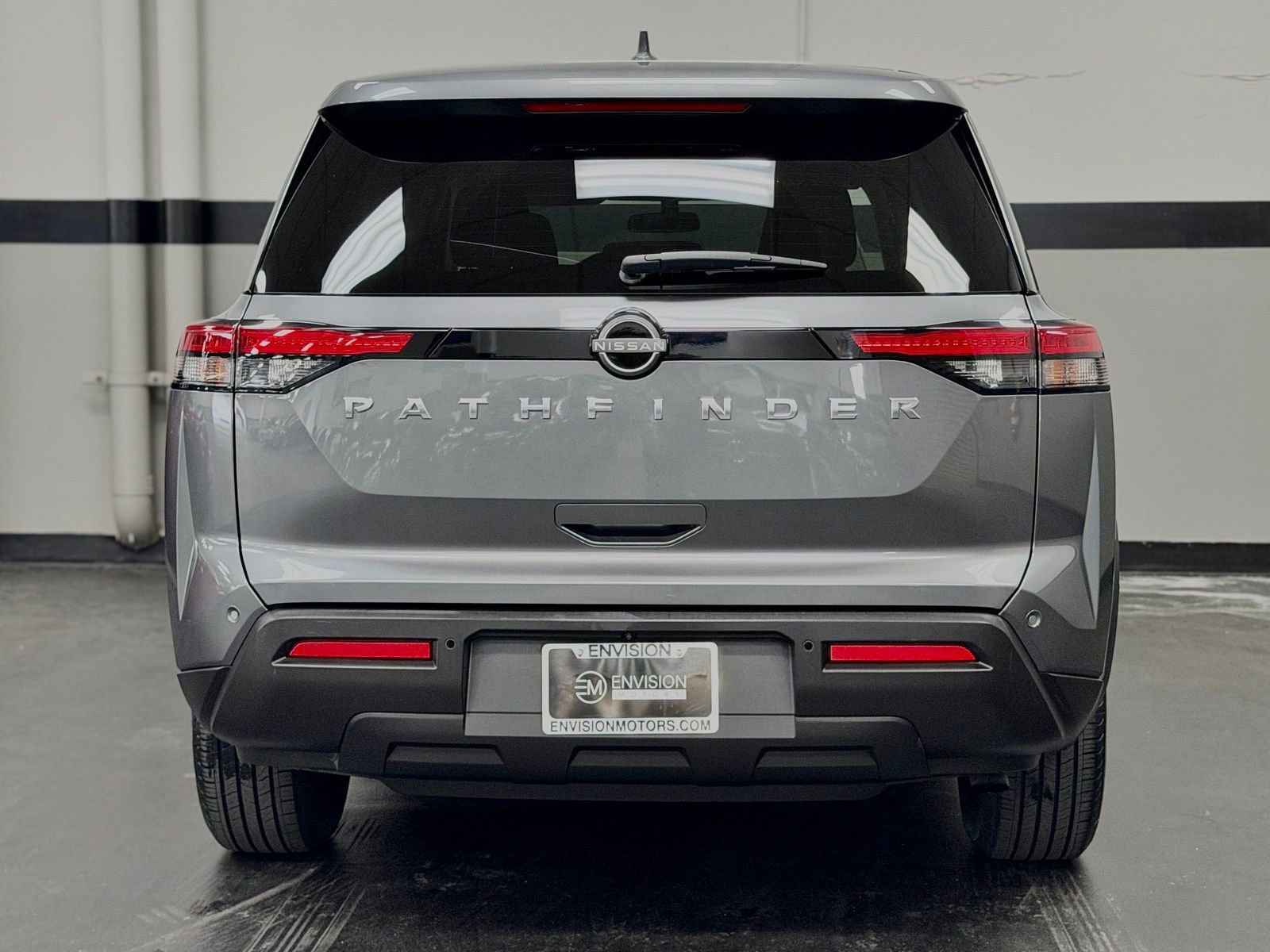 Used 2022 Nissan Pathfinder S FWD image 11