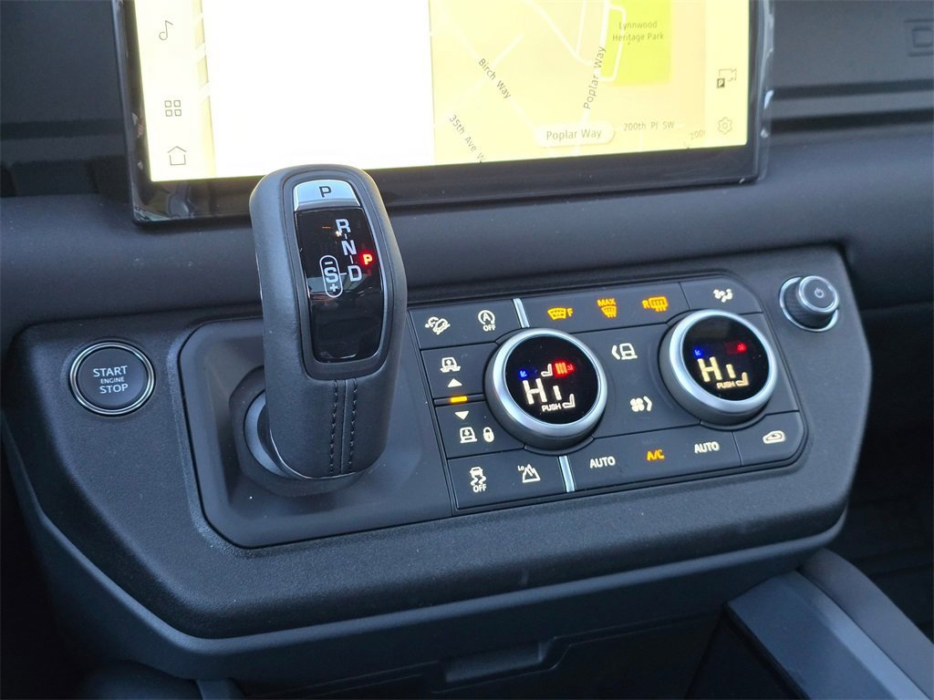 New 2025 Land Rover Defender 90 S image 14