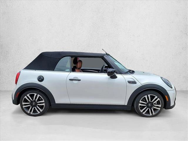 Used 2024 MINI Cooper S FWD image 4