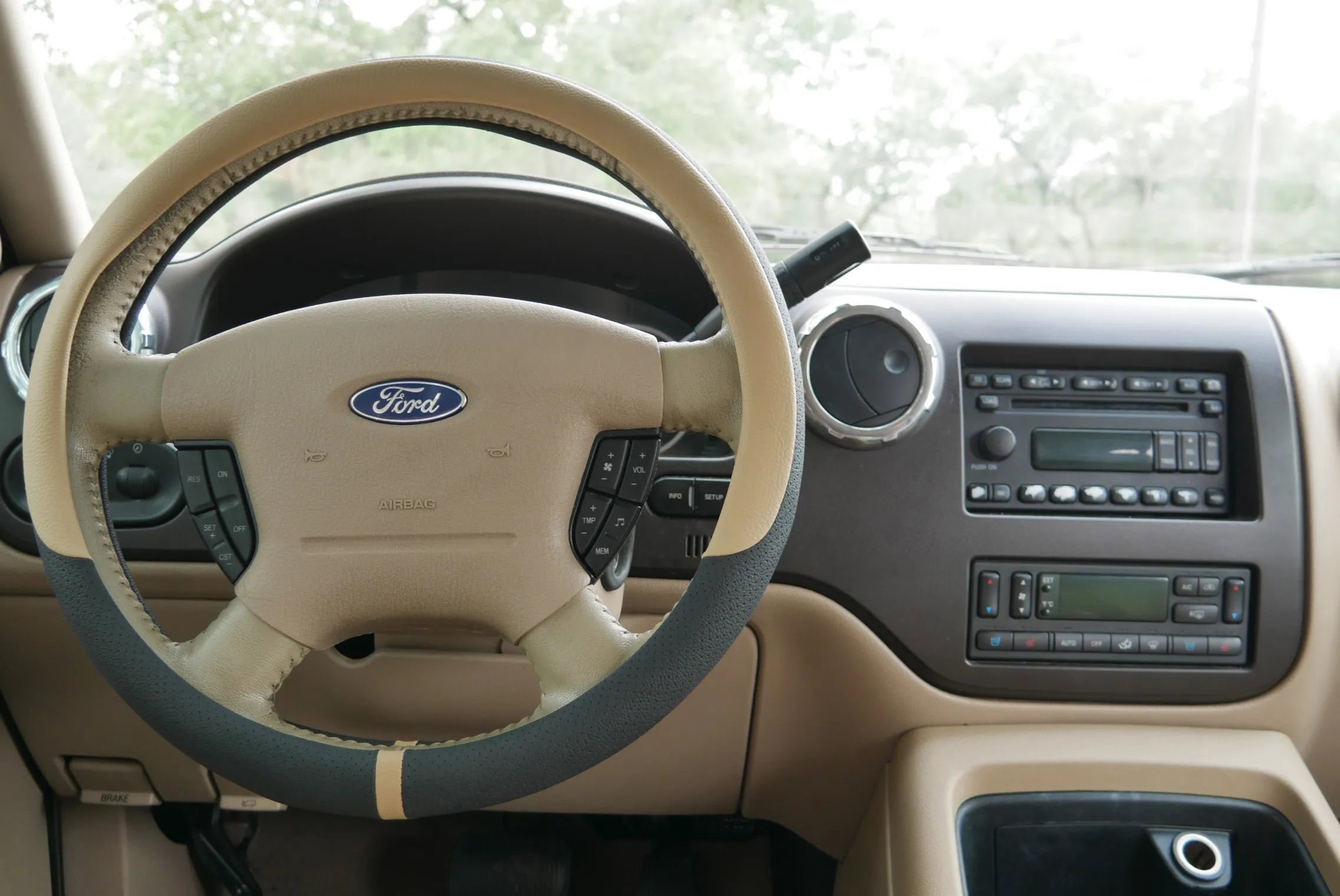 Used 2006 Ford Expedition Eddie Bauer RWD image 24