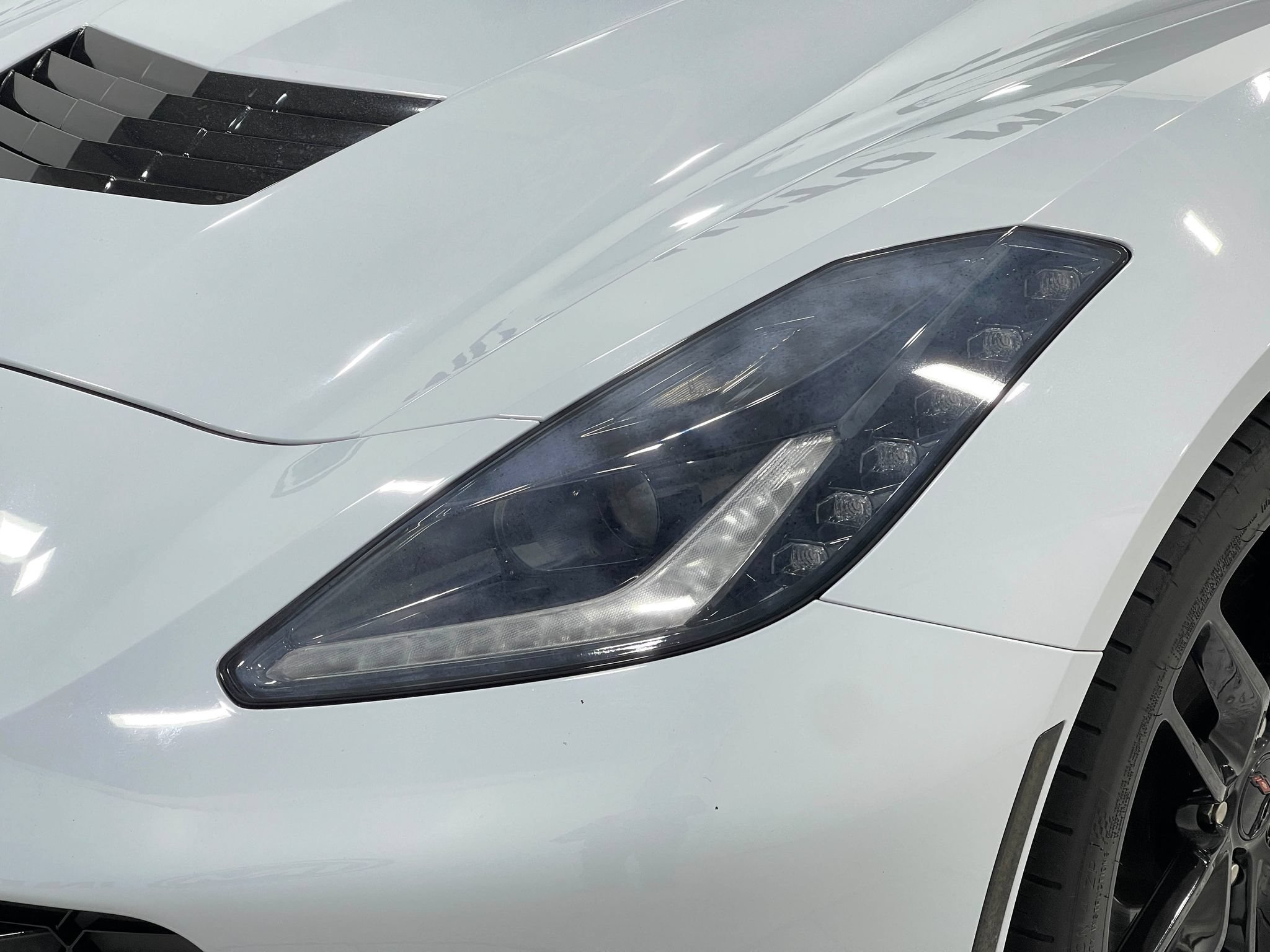 Used 2019 Chevrolet Corvette Stingray Coupe RWD image 26