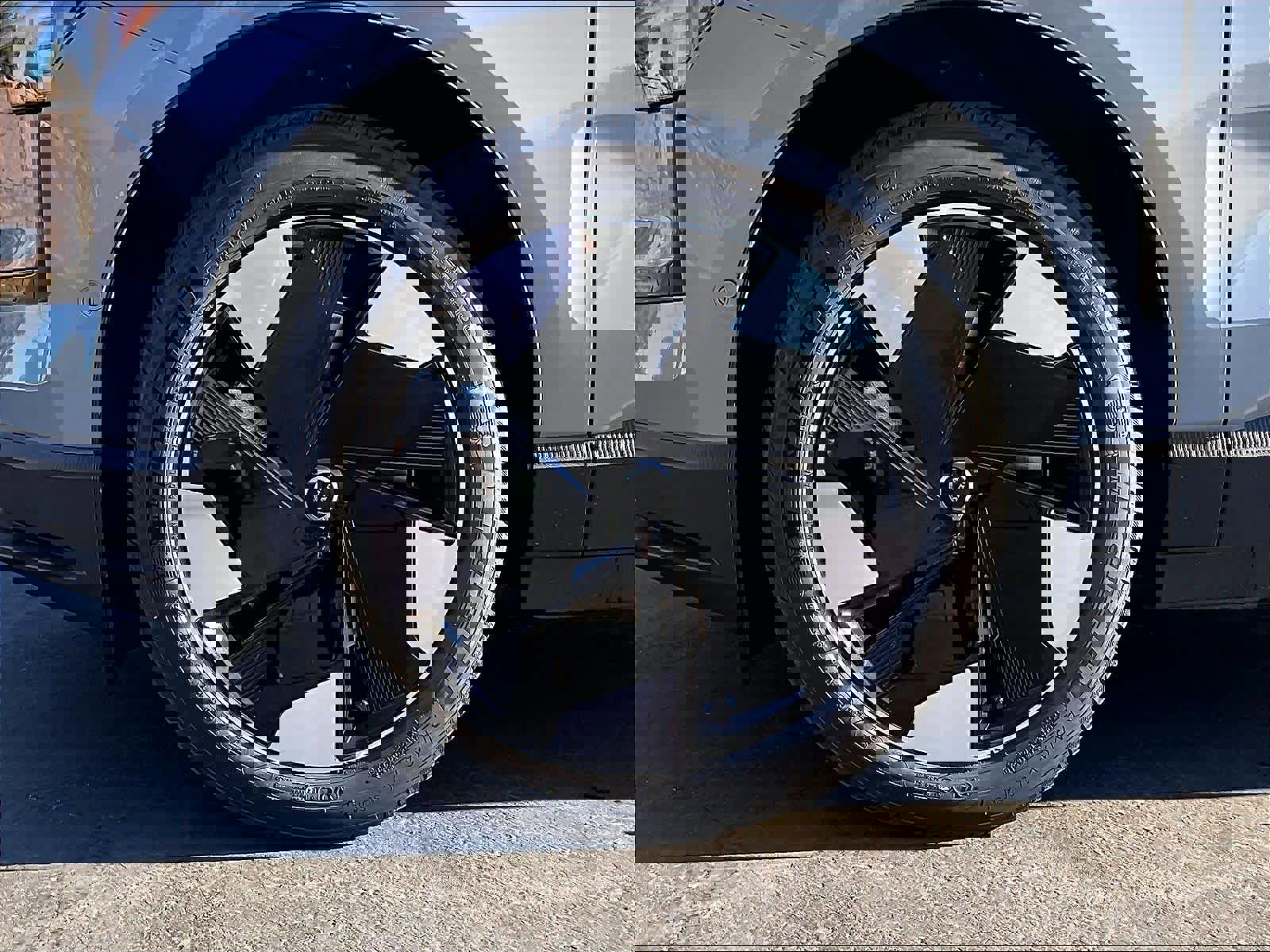 New 2026 Volvo EX30 Ultra w/ Climate Package image 14