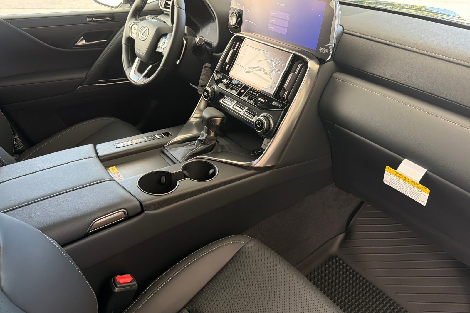 New 2026 Lexus LX 600 4WD w/ Luxury Package image 13