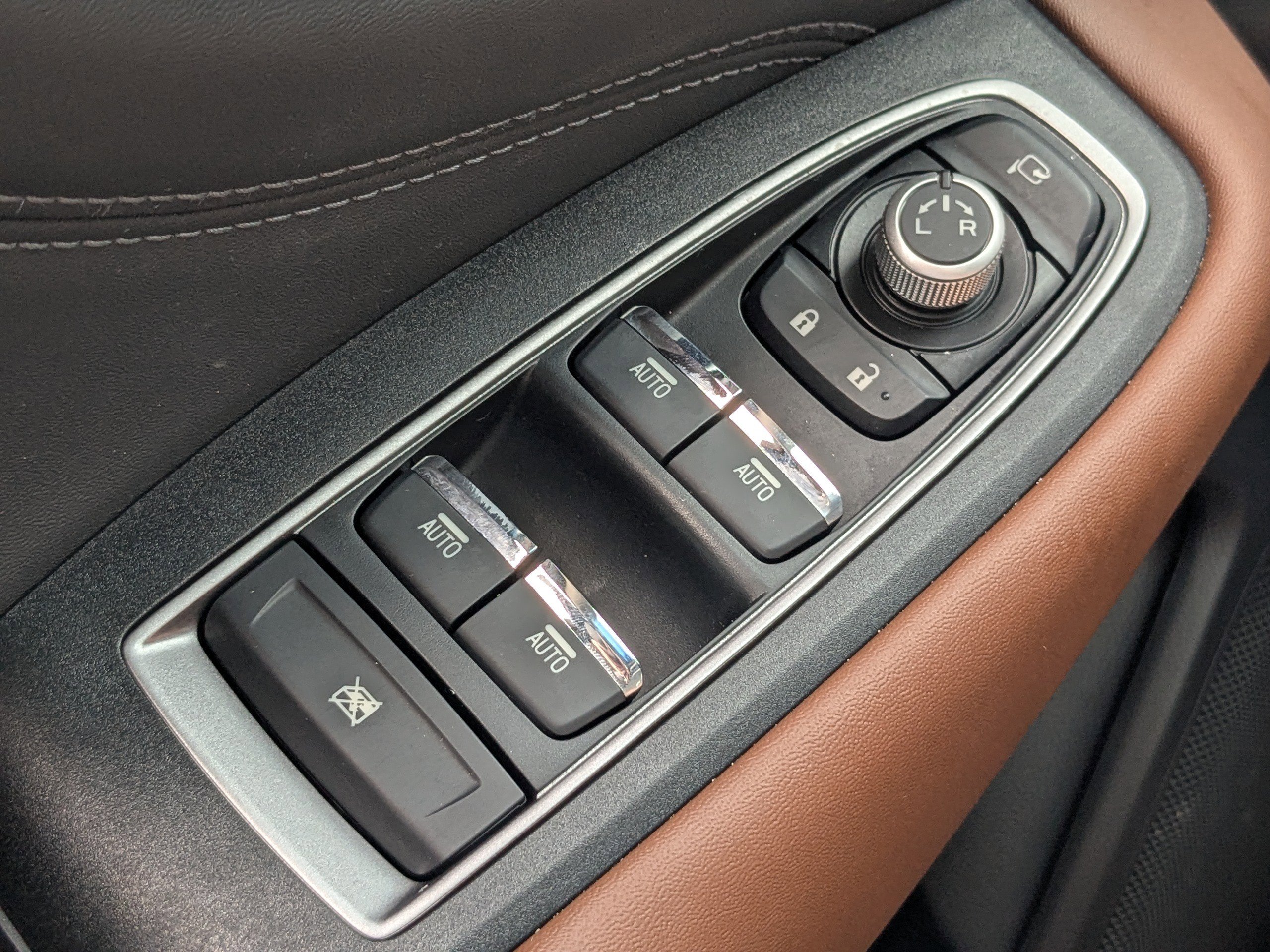 Used 2022 Subaru Outback Touring image 24