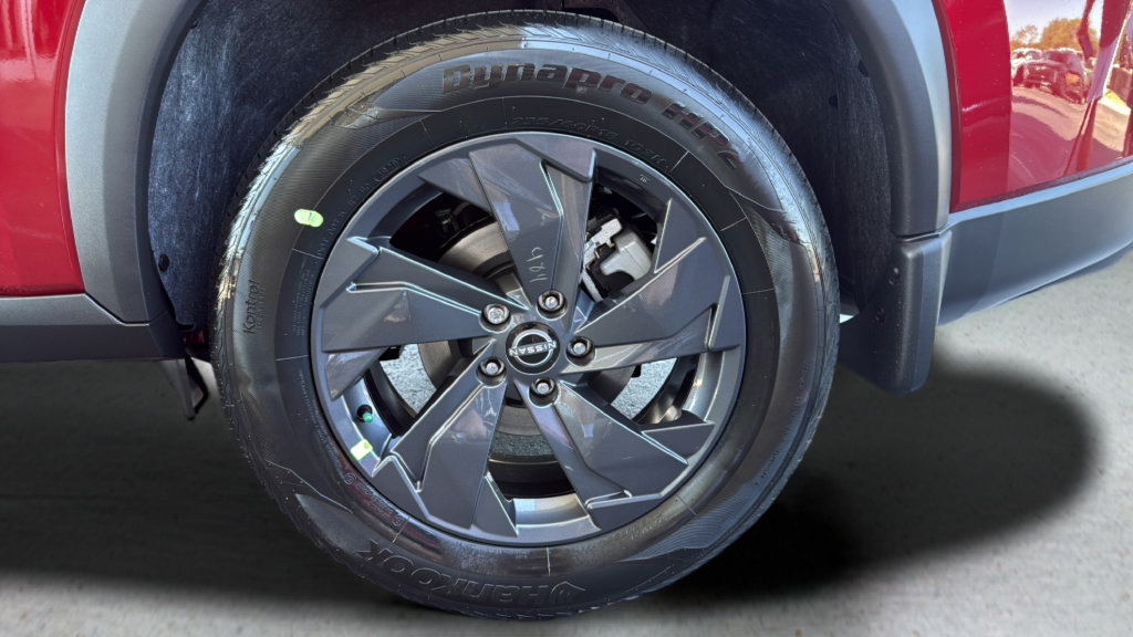 New 2026 Nissan Rogue SV AWD/4WD image 35