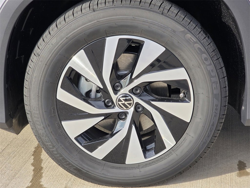 New 2026 Volkswagen Tiguan S image 8