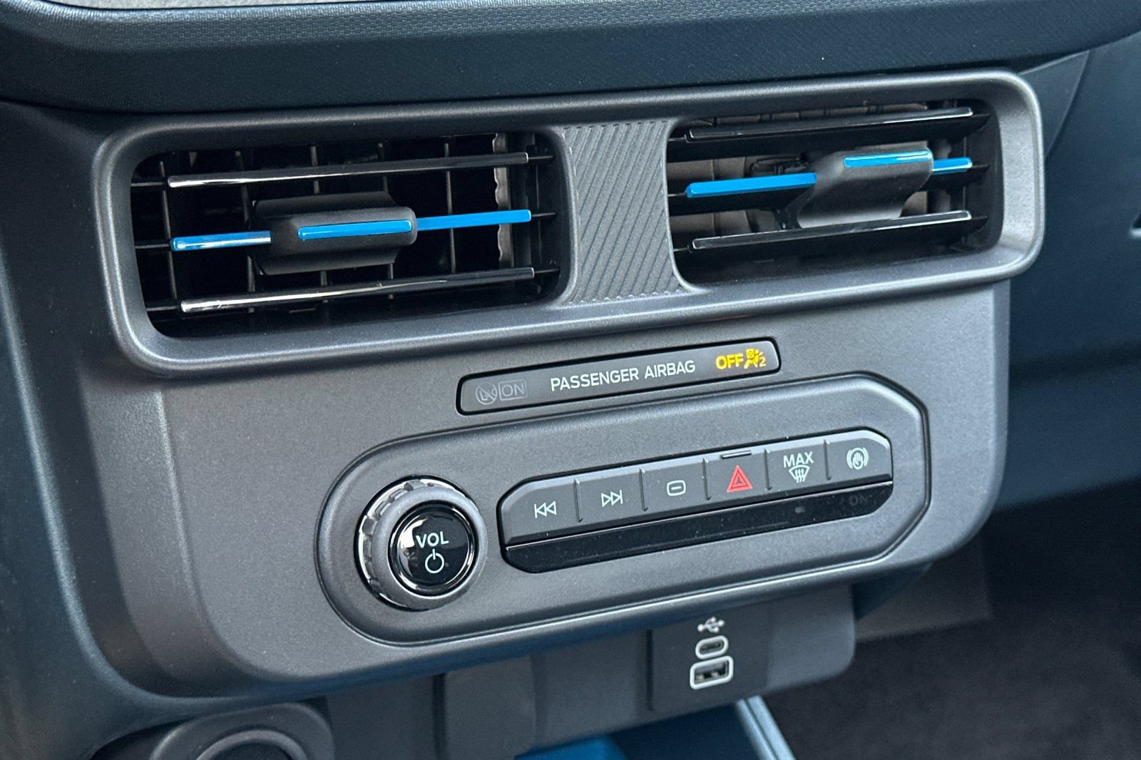 New 2026 Ford Maverick XLT AWD/4WD image 18
