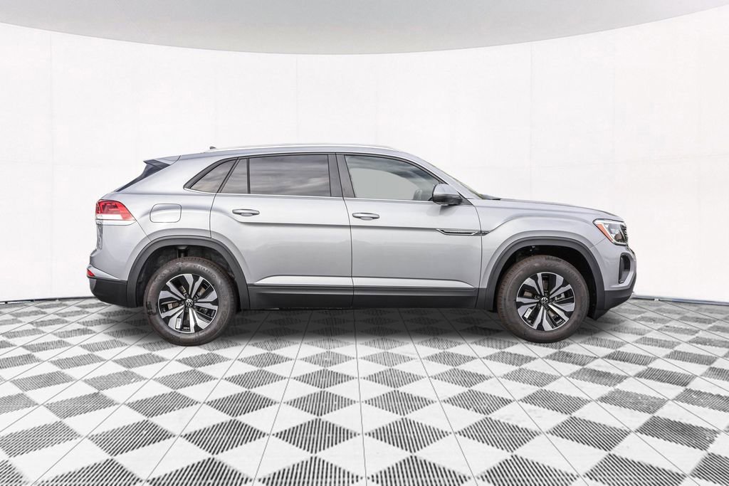 New 2026 Volkswagen Atlas Cross Sport SE AWD/4WD image 12