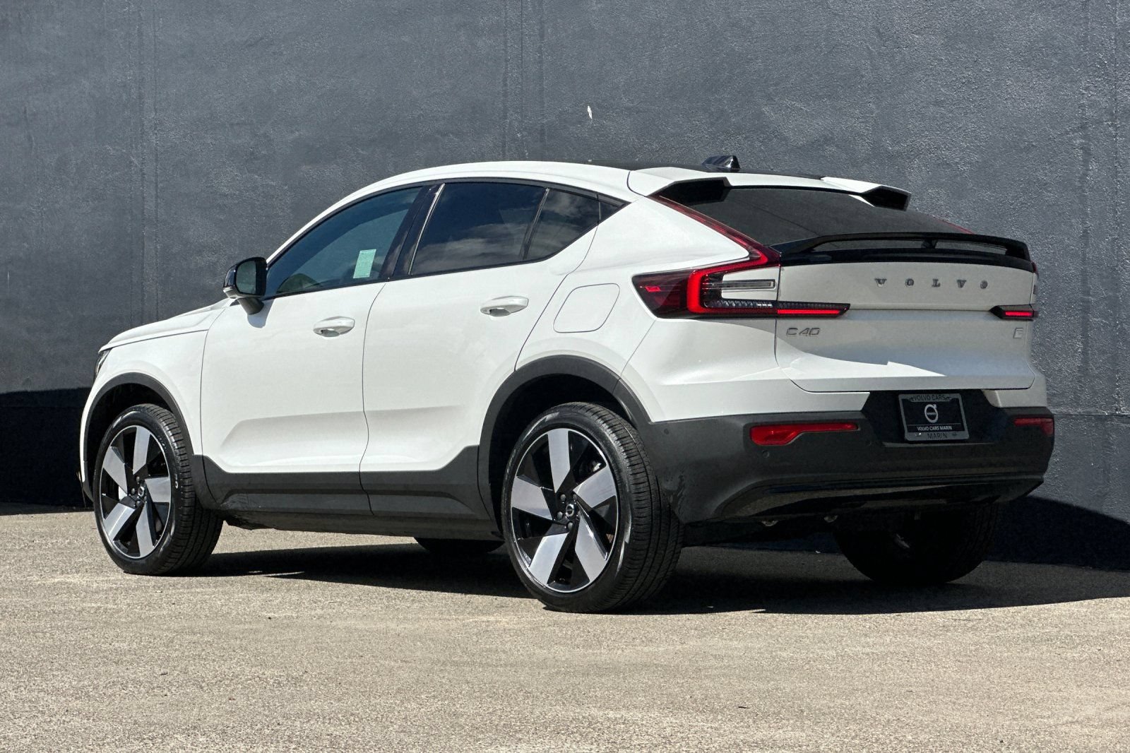 Certified 2023 Volvo C40 P8 Recharge Ultimate AWD/4WD image 7