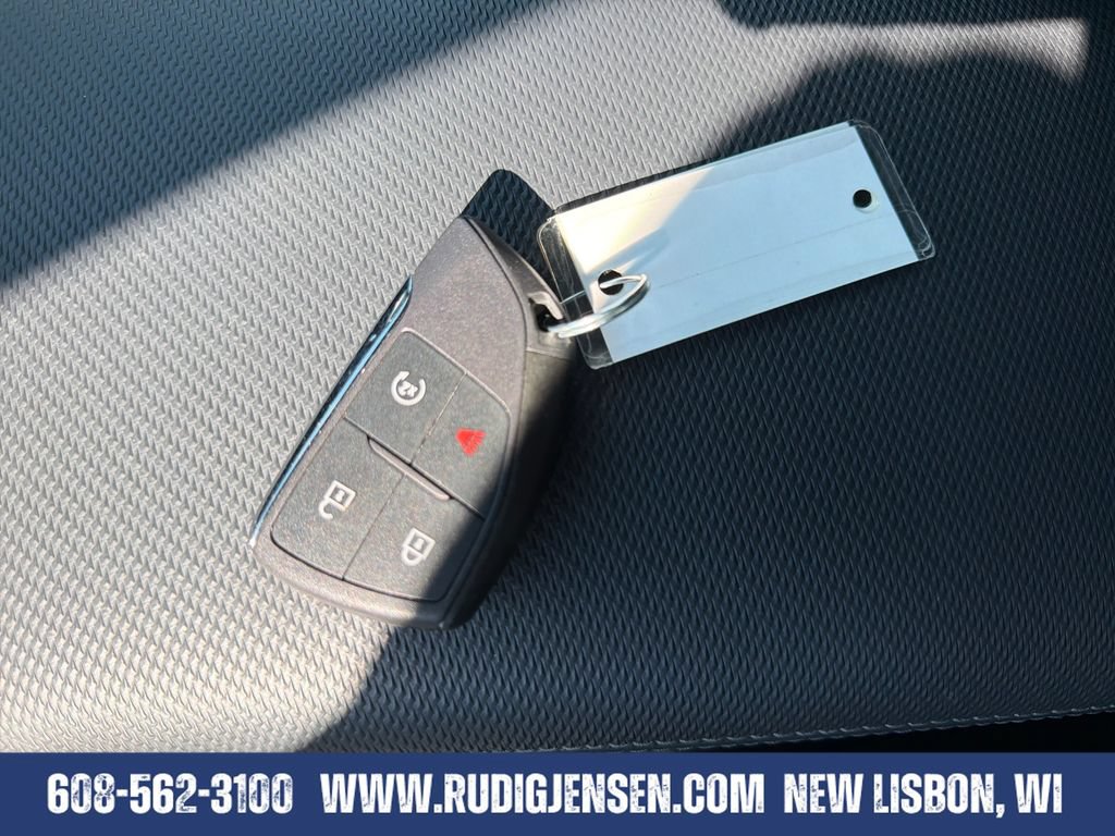 Used 2026 Chevrolet Equinox LT AWD/4WD image 28
