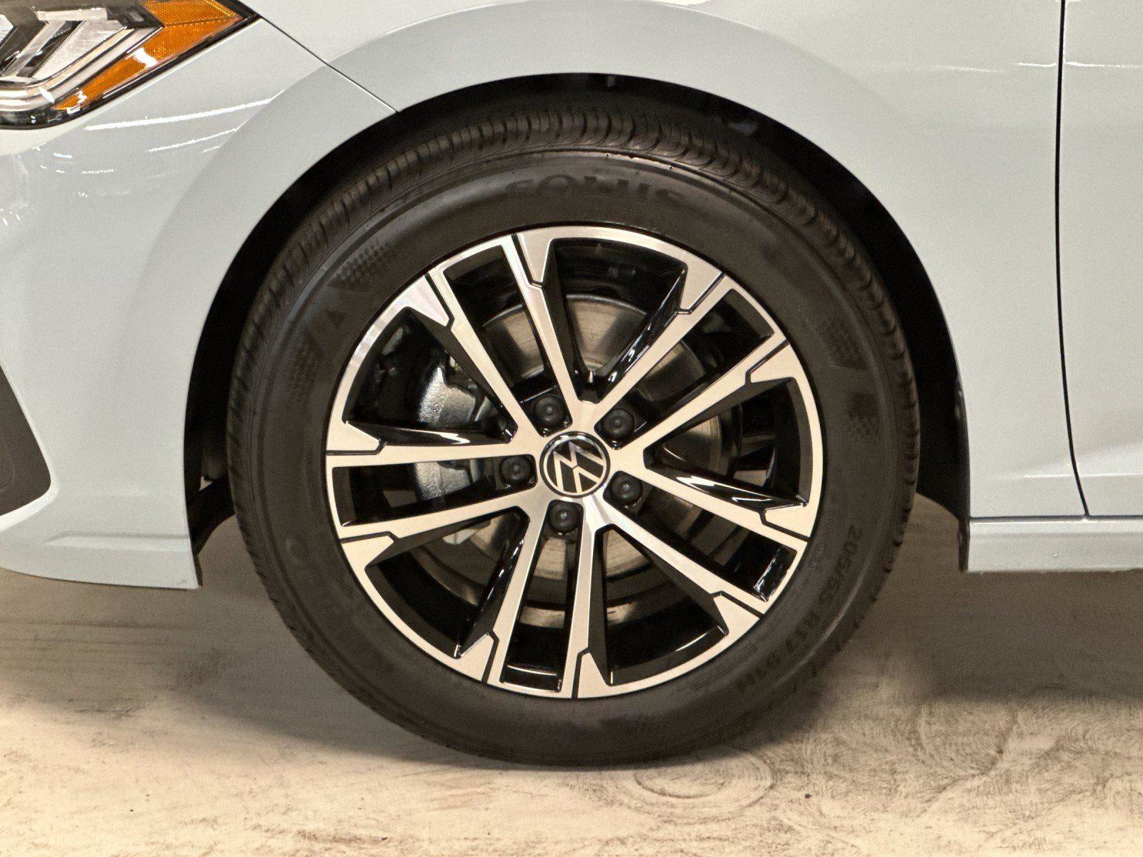 New 2026 Volkswagen Jetta Sport FWD image 22