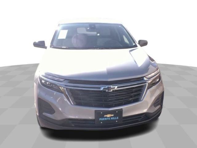New 2023 Chevrolet Equinox LS w/ LS Convenience Package FWD image 3
