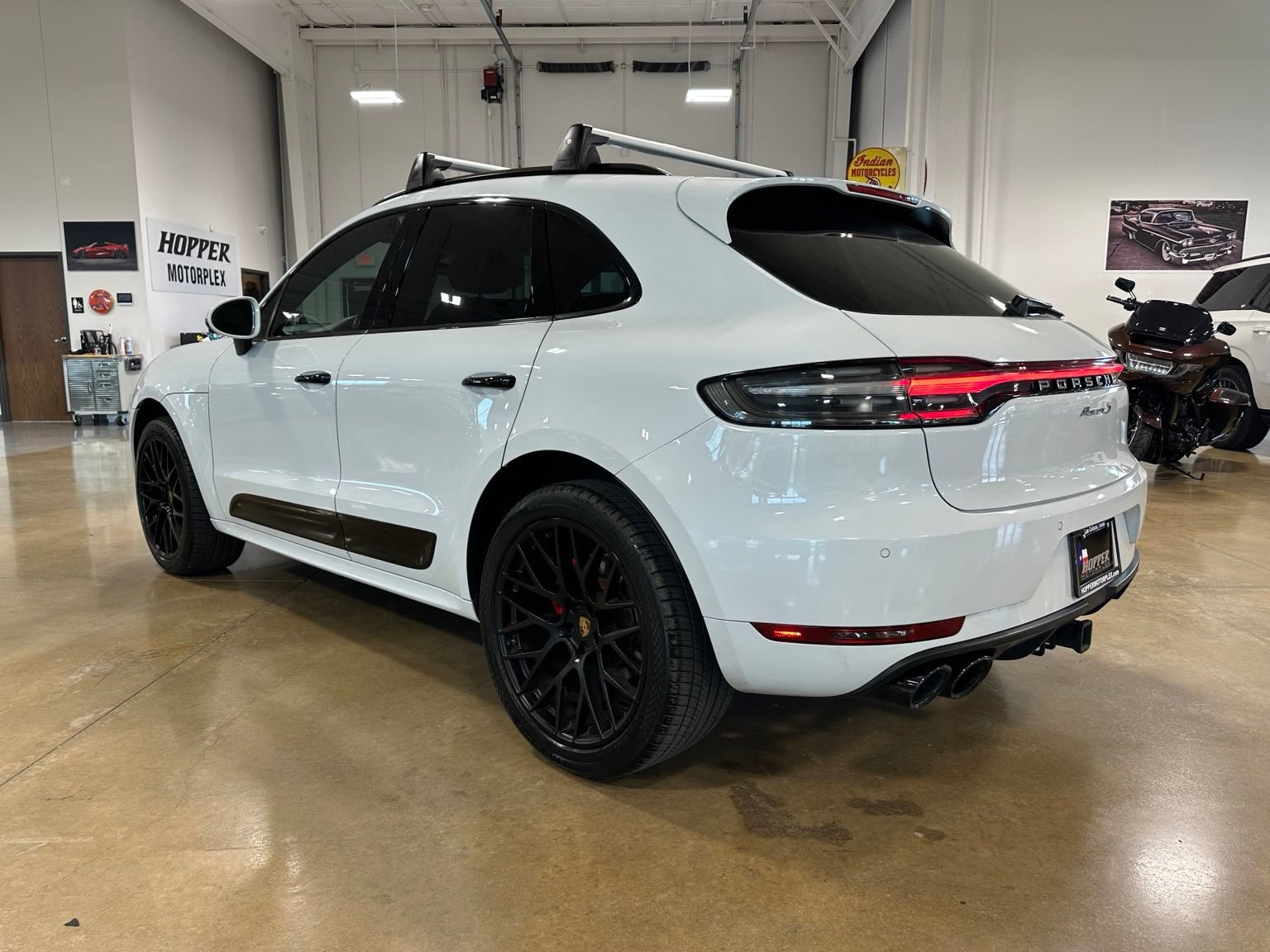 Used 2019 Porsche Macan S w/ Premium Package Plus AWD/4WD image 6