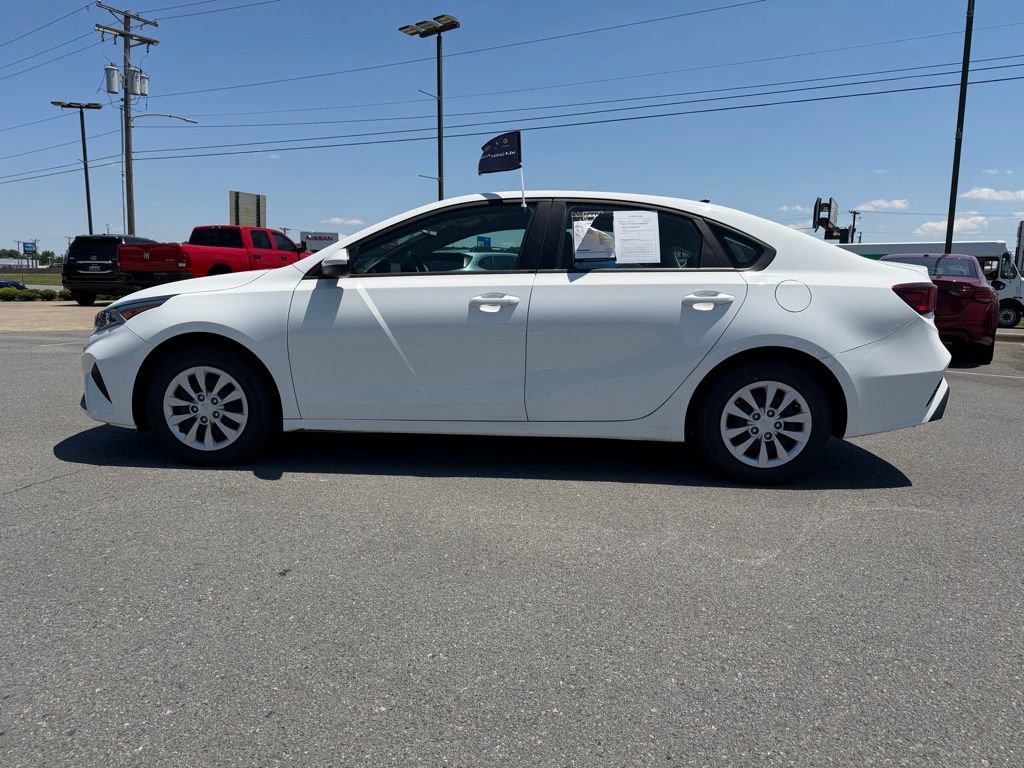 Certified 2024 Kia Forte LX FWD image 4