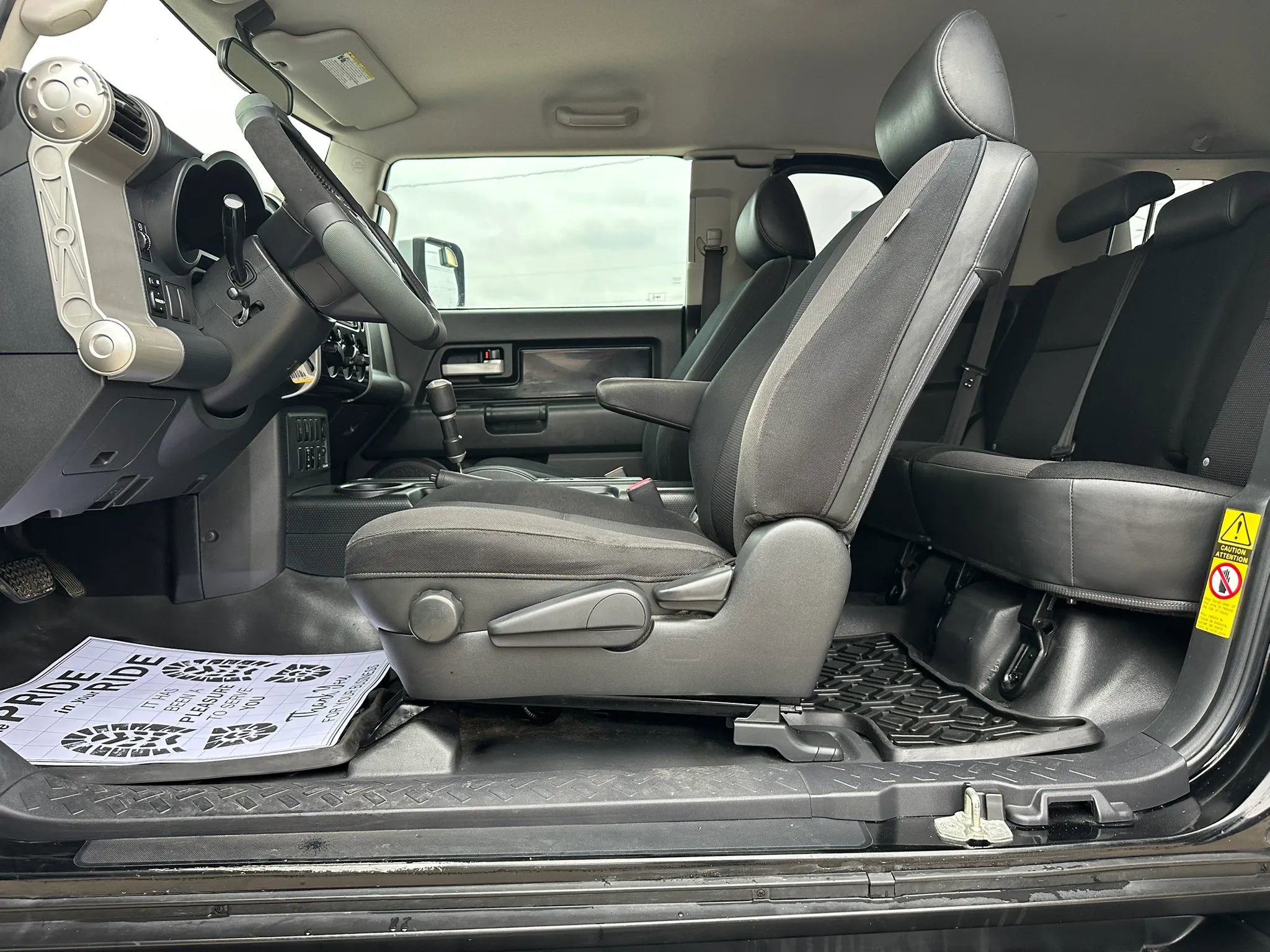 Used 2007 Toyota FJ Cruiser 2WD image 23