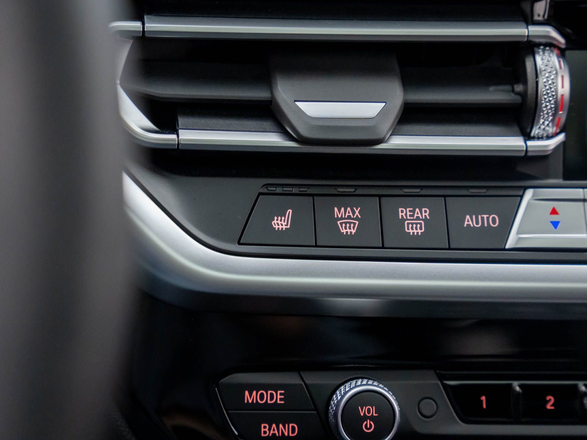 Certified 2024 BMW X3 M40i w/ Premium Package image 28