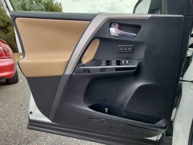 Used 2017 Toyota RAV4 Limited image 36