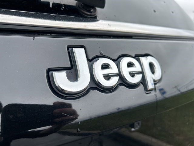 Used 2021 Jeep Compass Limited image 45