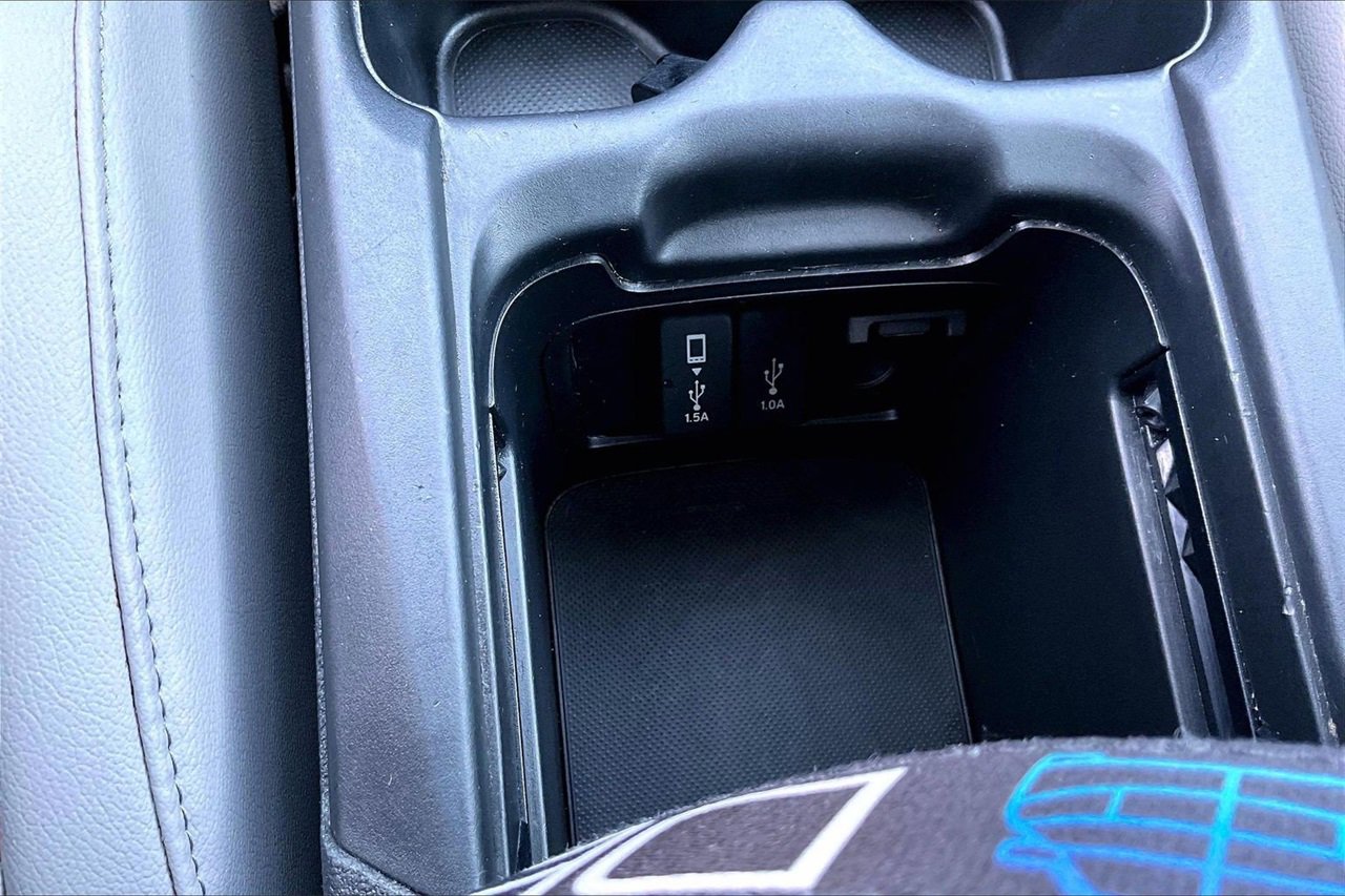 Used 2019 Honda CR-V EX-L image 16