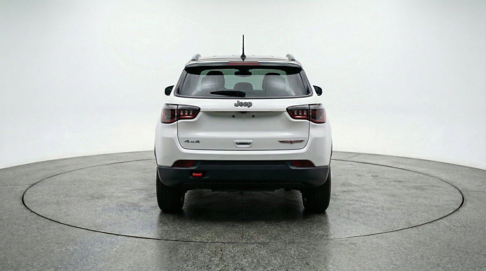 Used 2025 Jeep Compass Trailhawk AWD/4WD image 7