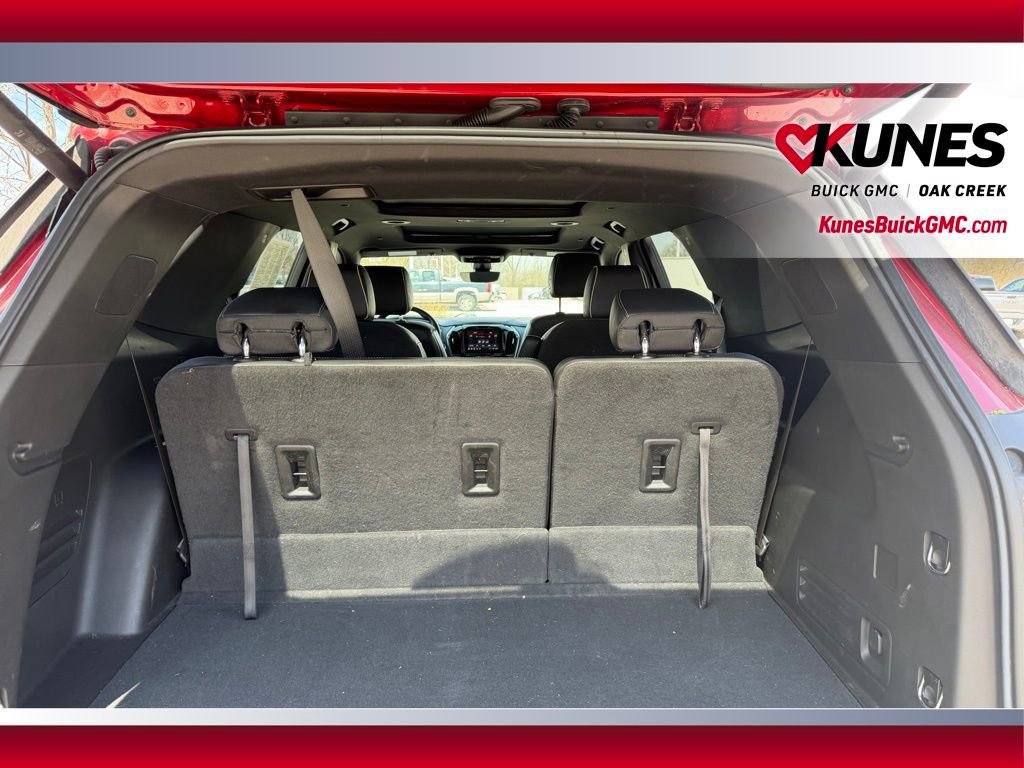 Used 2022 Chevrolet Traverse Premier w/ Redline Edition AWD/4WD image 8
