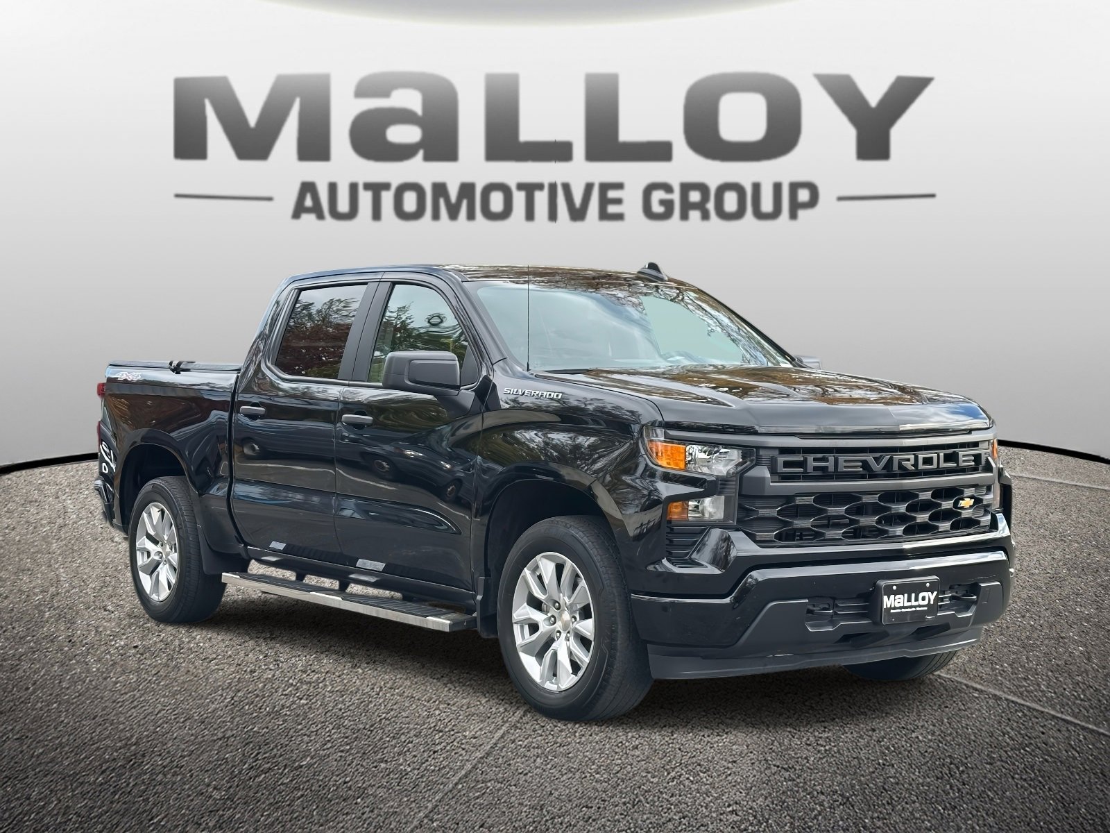 Used 2024 Chevrolet Silverado 1500 Custom