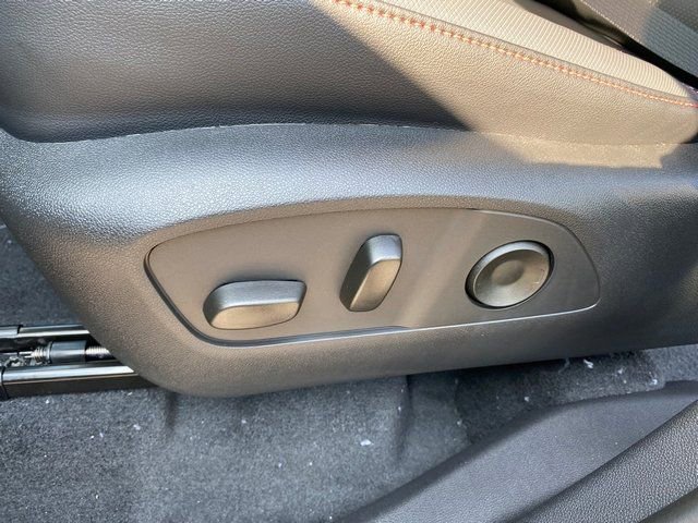 New 2026 Chevrolet Traverse Z71 w/ Driver Confidence Package image 17