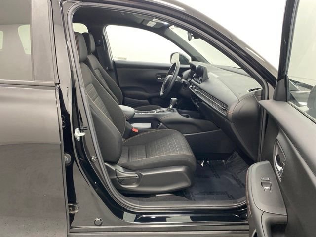Used 2024 Honda HR-V Sport image 28