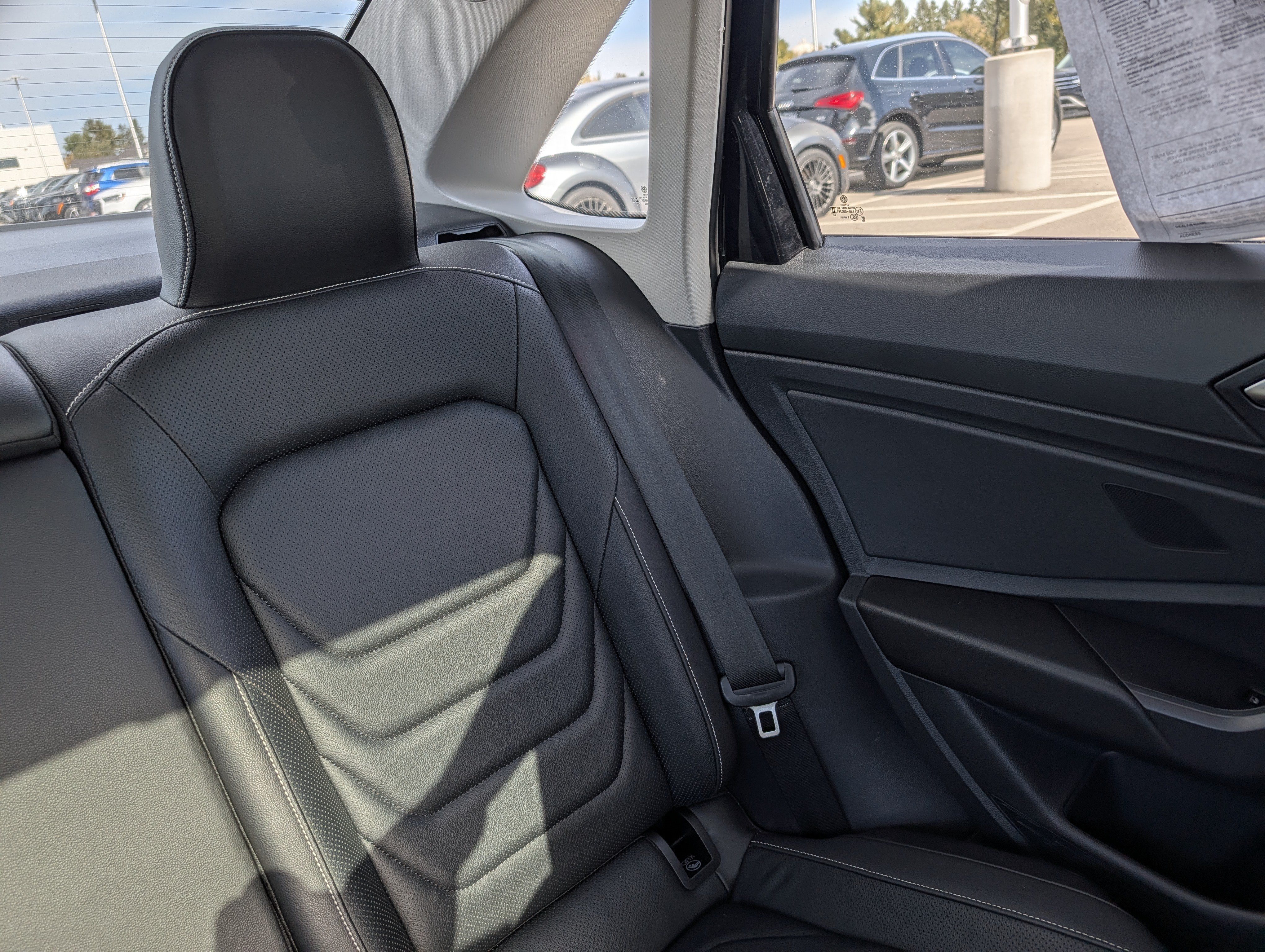 Certified 2023 Volkswagen Jetta SEL FWD image 17