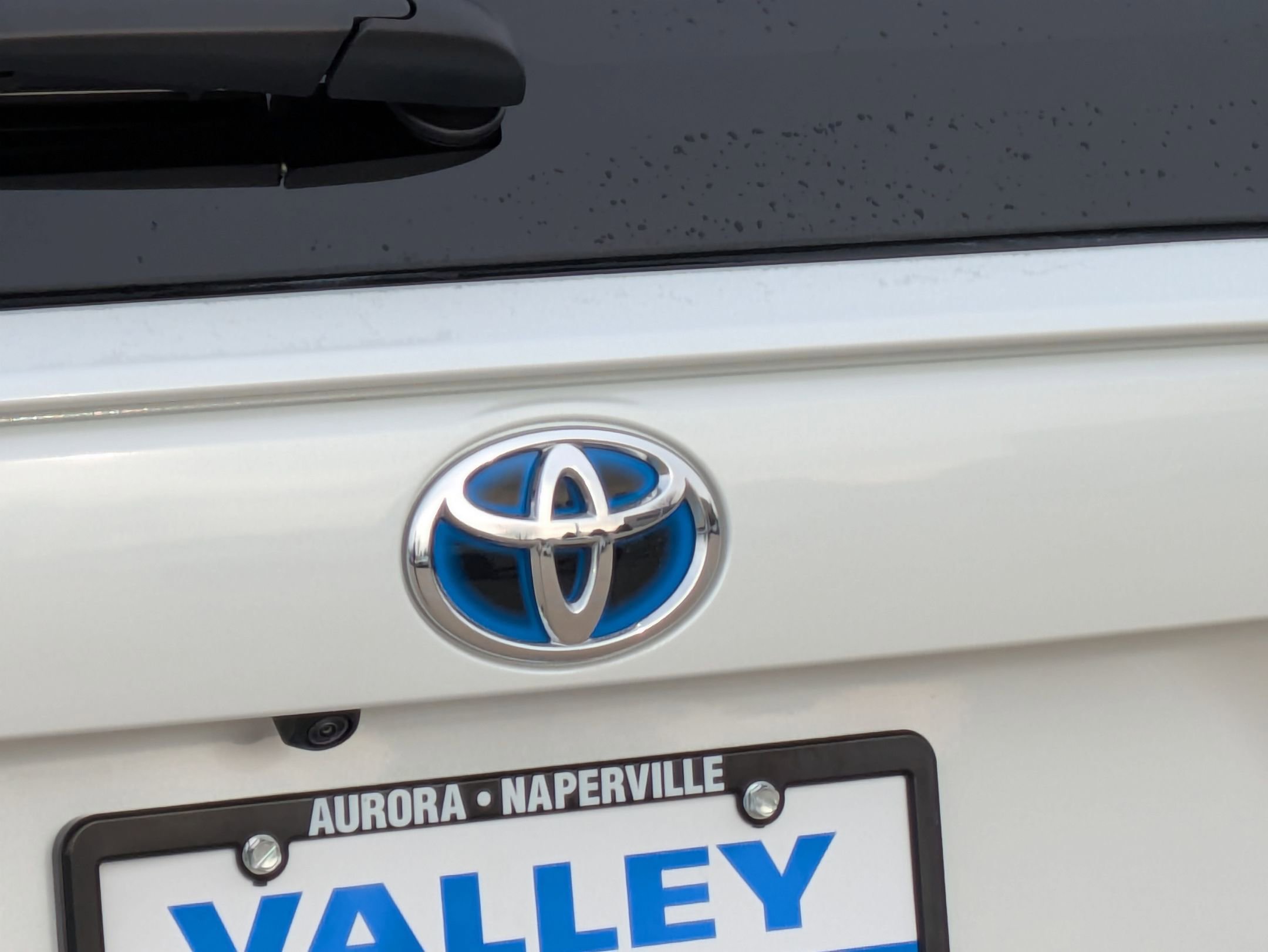 Used 2023 Toyota RAV4 SE w/ Convenience Package image 28