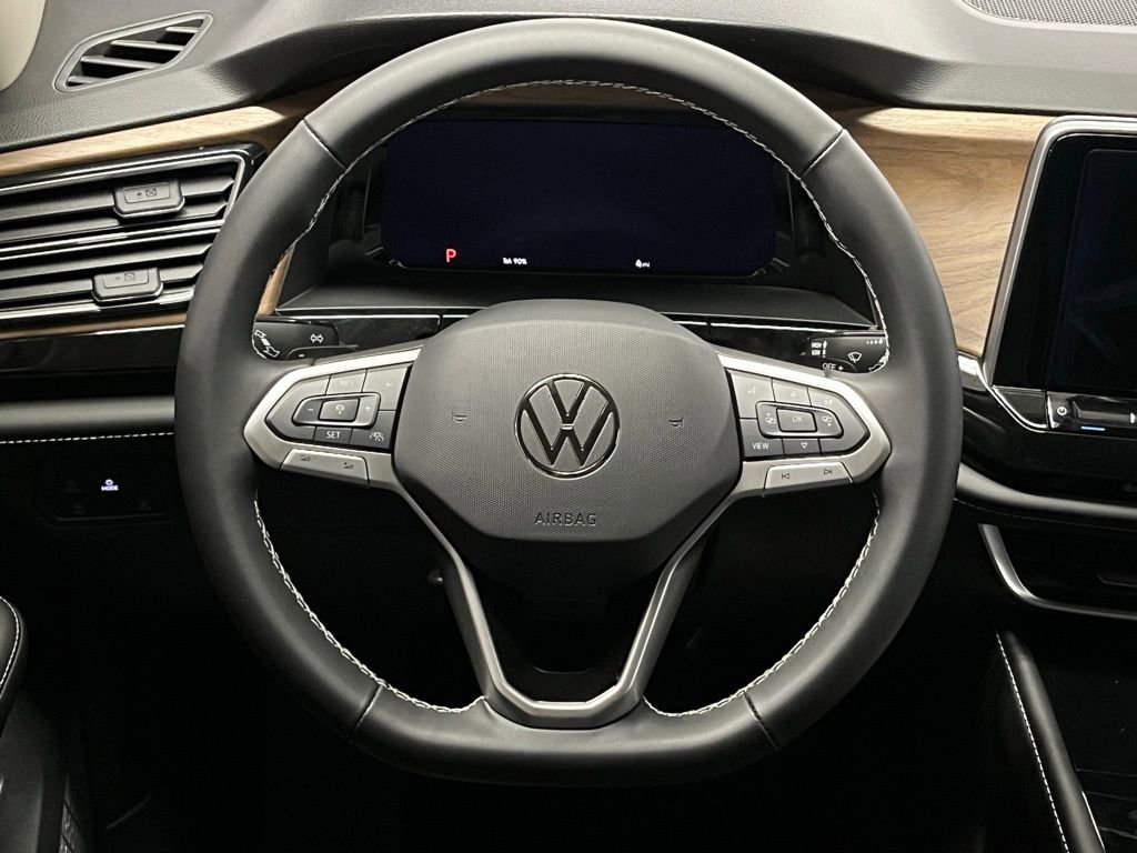 New 2026 Volkswagen Atlas SE image 9