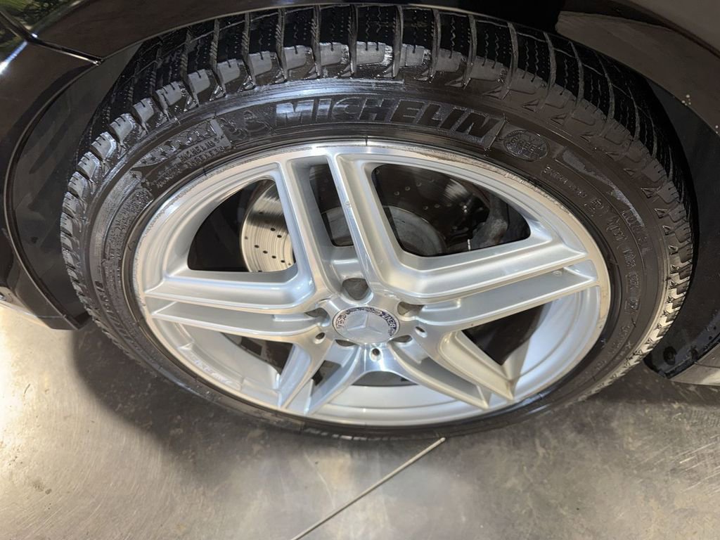 Used 2013 Mercedes-Benz E 350 4MATIC Coupe image 10