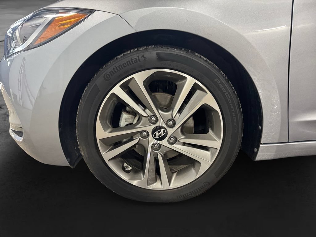 Used 2017 Hyundai Elantra Limited FWD image 11