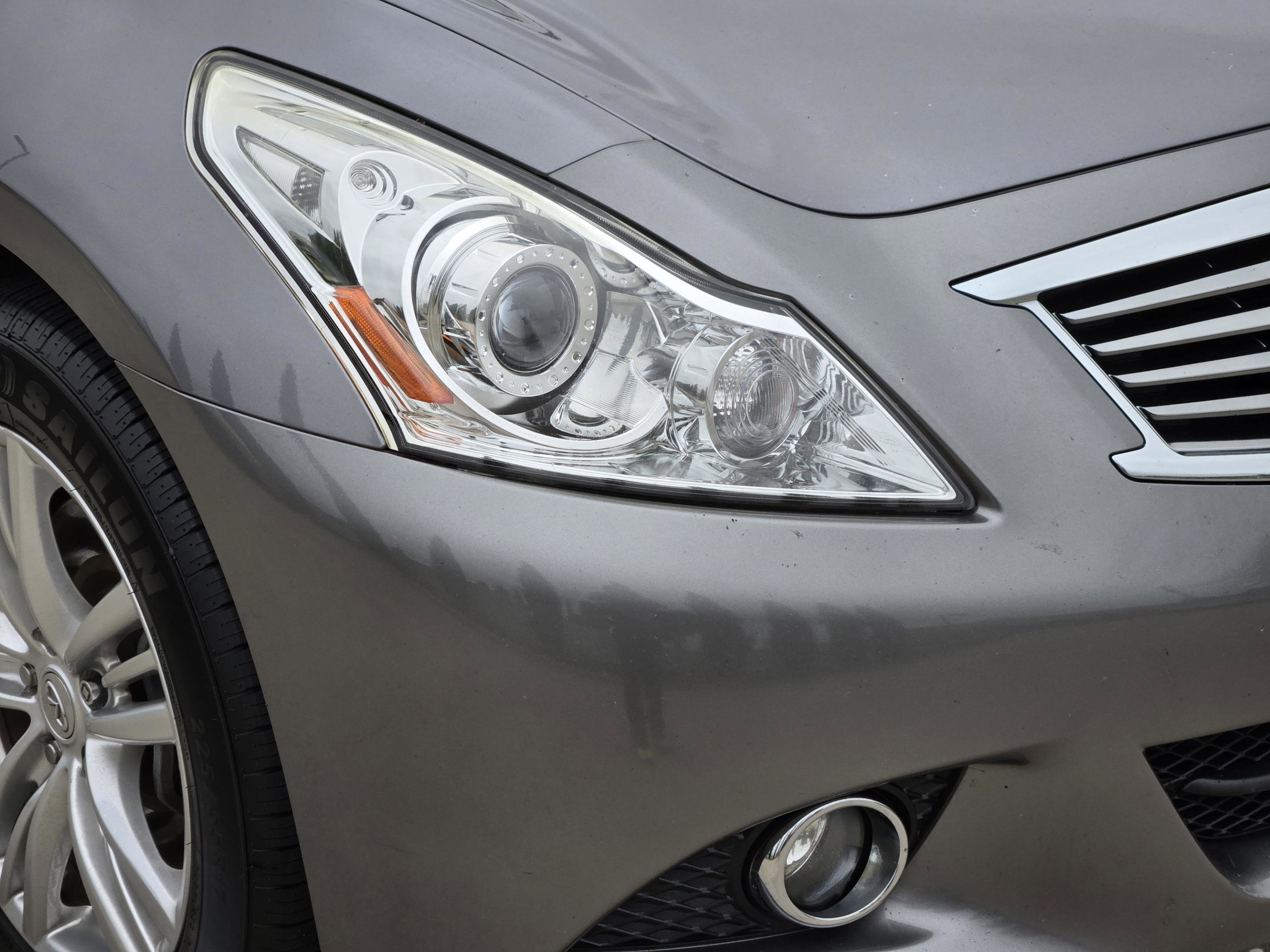 Used 2015 INFINITI Q40 w/ Navigation Package RWD image 34