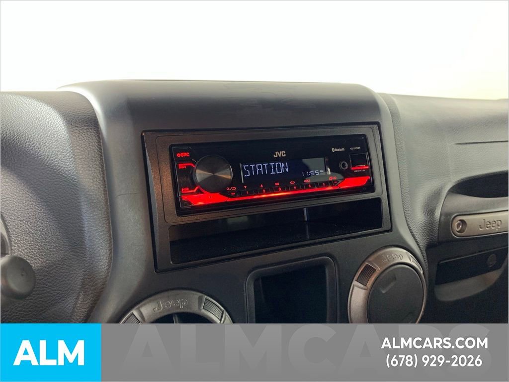 Used 2016 Jeep Wrangler Unlimited Sport w/ Connectivity Group image 27