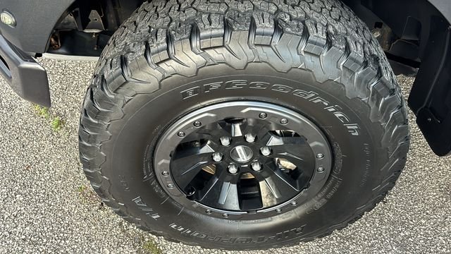 Used 2017 Ford F150 Raptor w/ Equipment Group 802A Luxury AWD/4WD image 35
