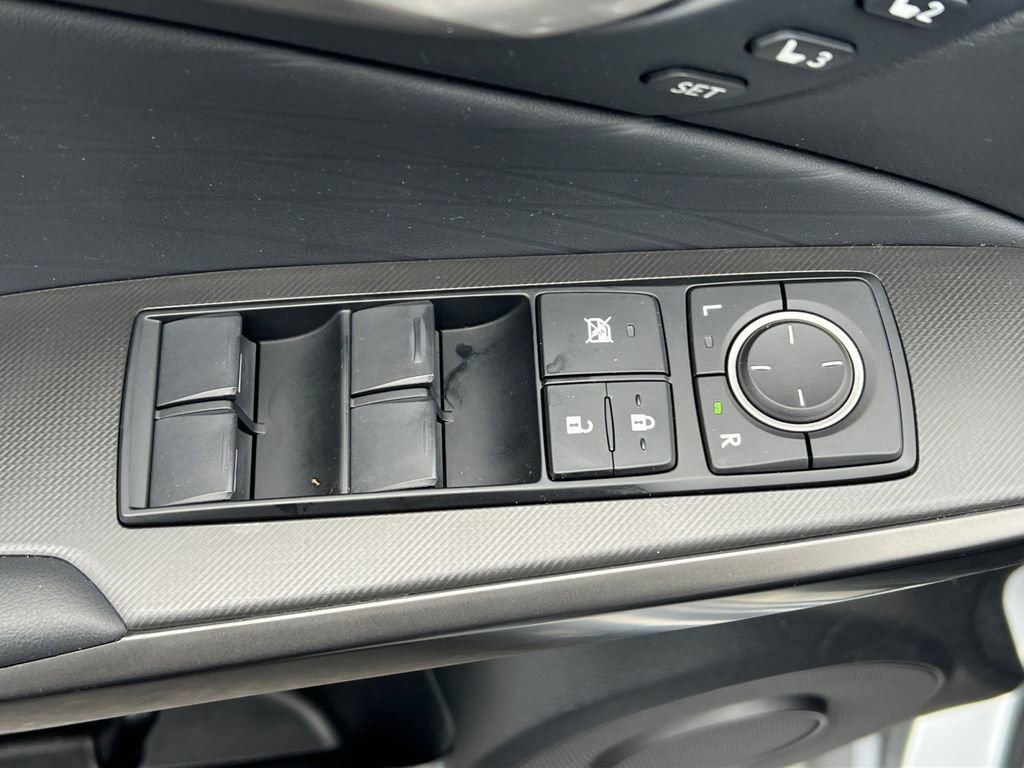 Certified 2023 Lexus IS 350 F Sport image 13