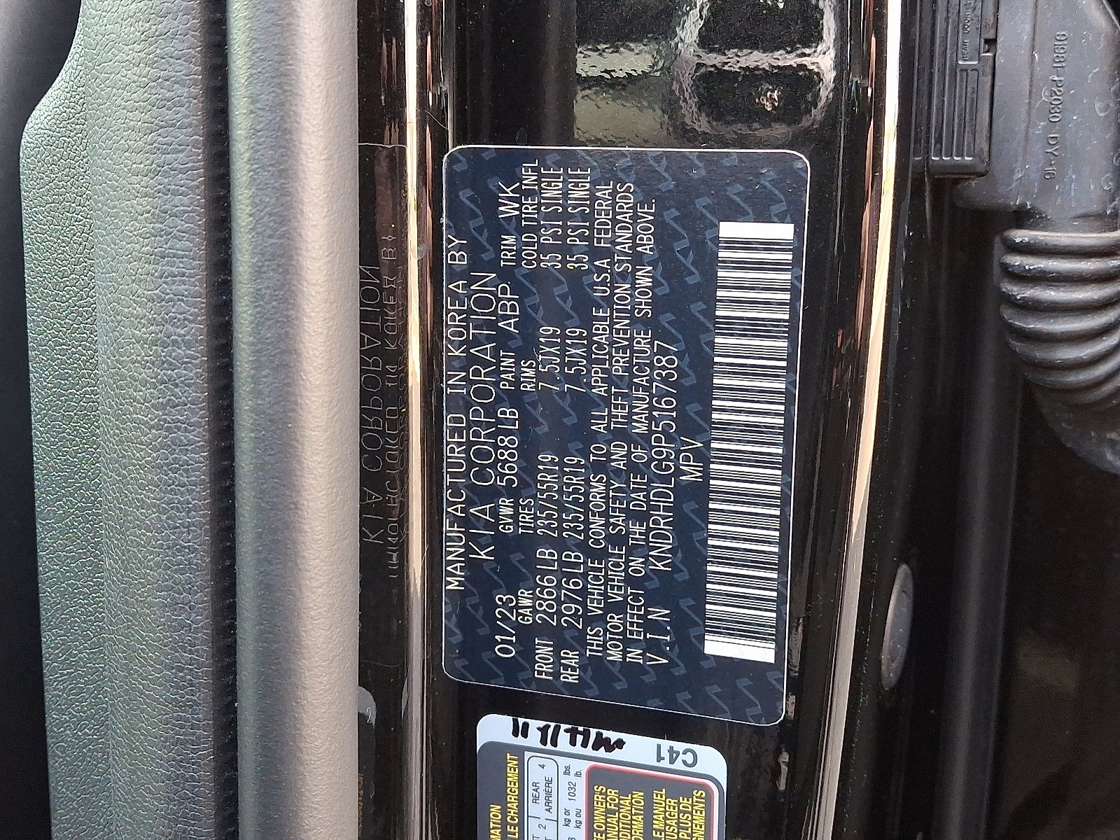 Certified 2023 Kia Sorento EX image 19