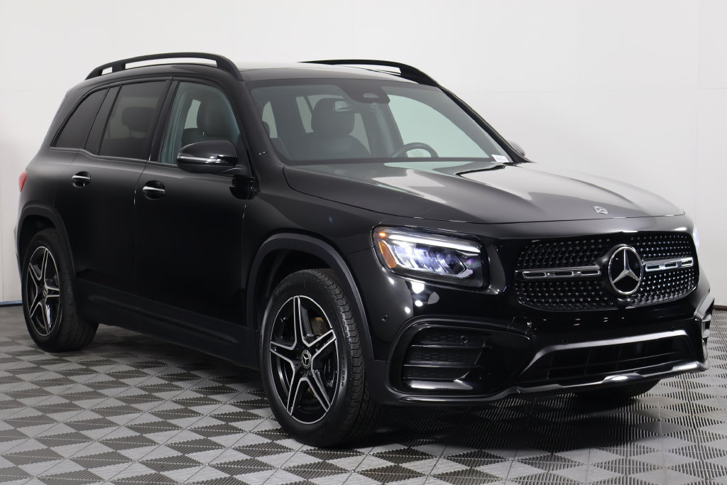 Certified 2024 Mercedes-Benz GLB 250 4MATIC image 3
