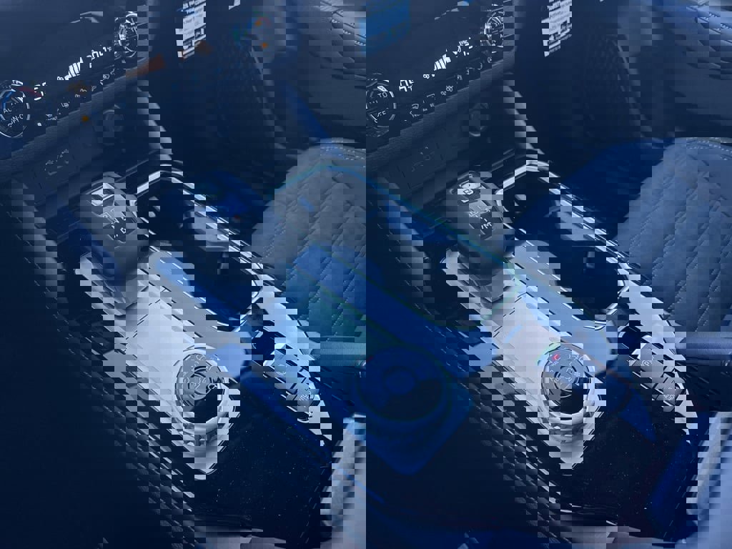 New 2026 Mitsubishi Outlander SE image 18