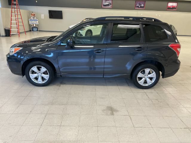 Used 2016 Subaru Forester 2.5i Premium w/ All-Weather Package AWD/4WD image 5