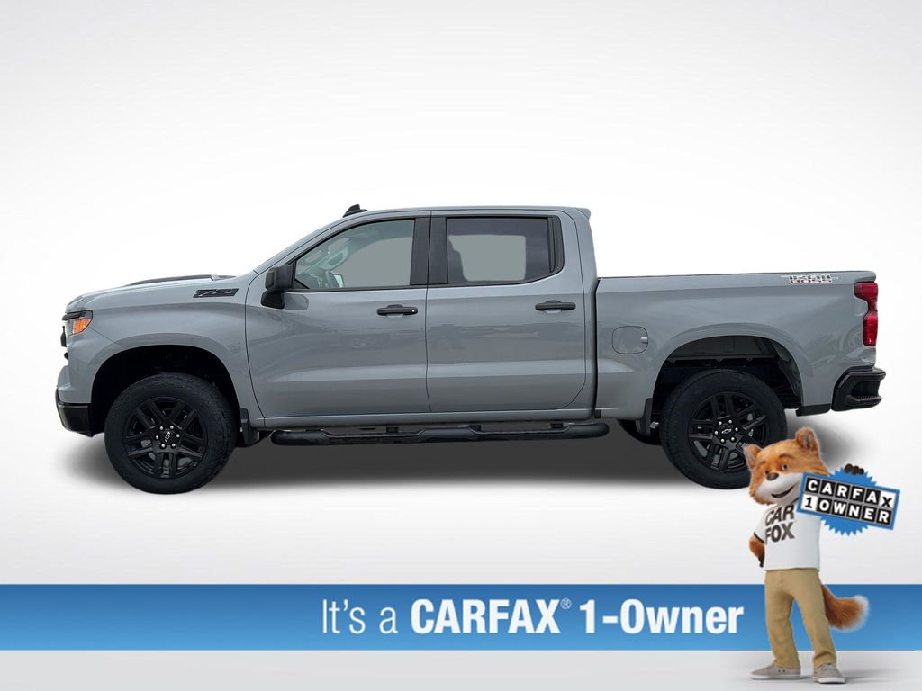 Used 2024 Chevrolet Silverado 1500 Custom Trail Boss w/ Turbomax Blackout Package AWD/4WD image 2