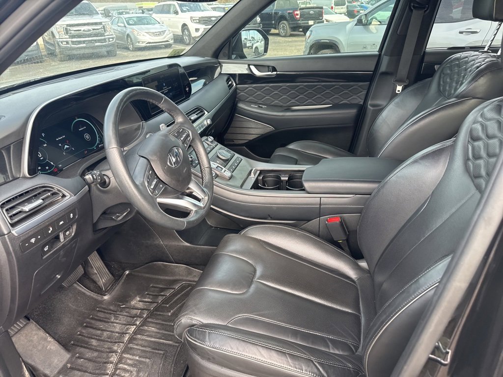 Used 2021 Hyundai Palisade Calligraphy image 24