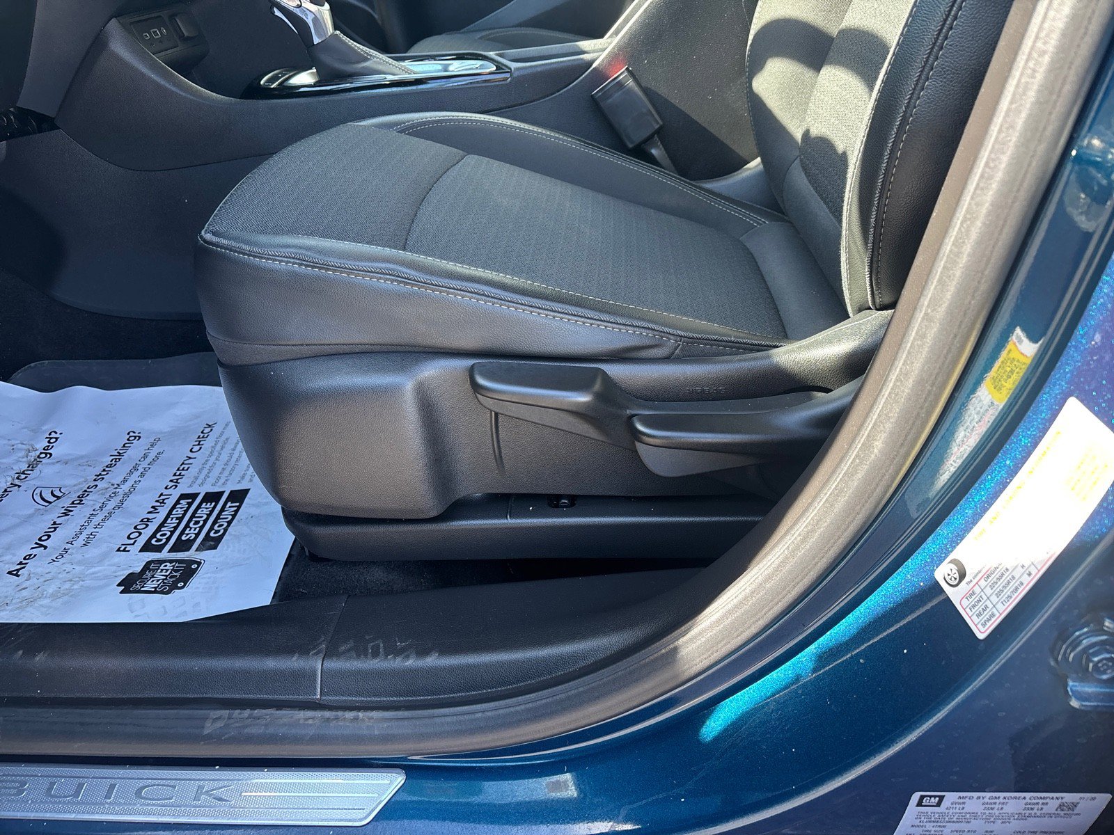 Certified 2021 Buick Encore GX Preferred image 13