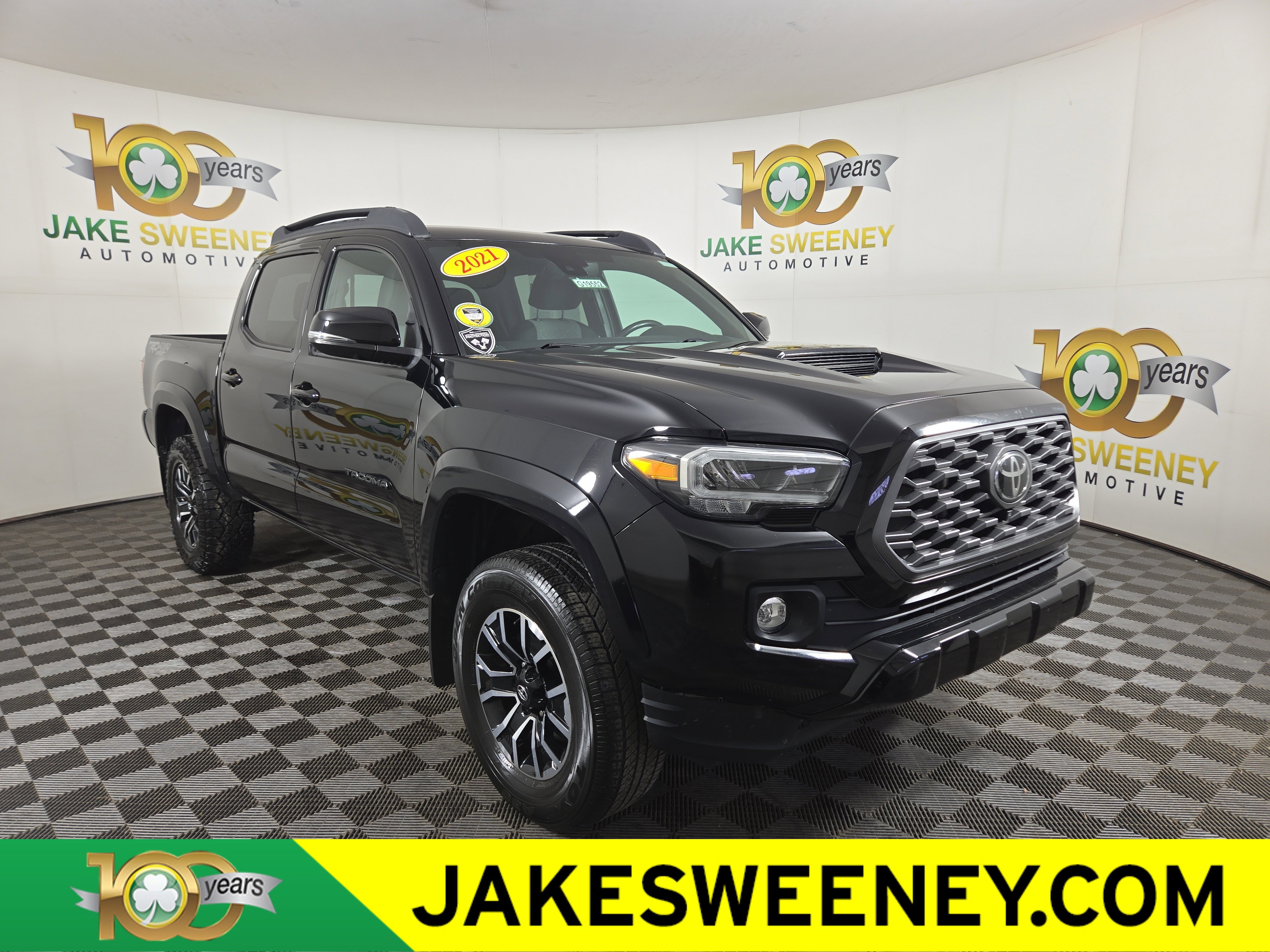Used 2021 Toyota Tacoma TRD Sport image 1