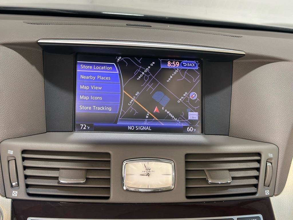 Used 2013 INFINITI M37 37x w/ Premium Pkg image 16