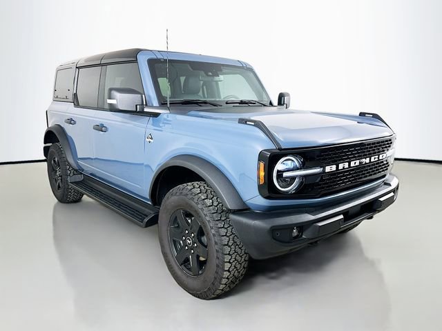 New 2025 Ford Bronco Outer Banks image 1