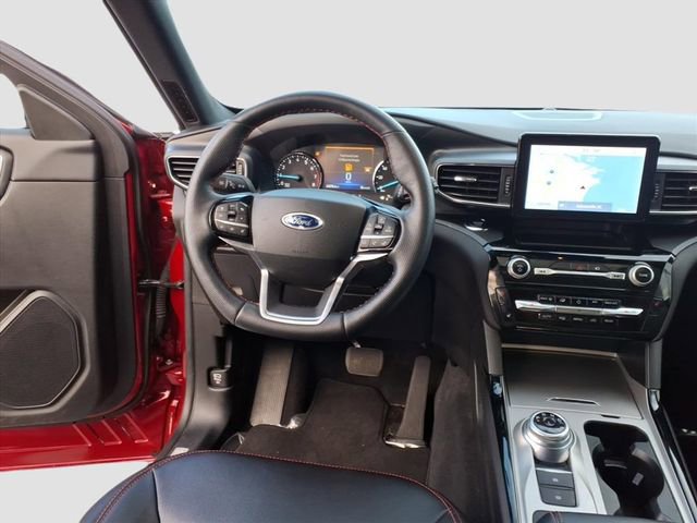 Used 2022 Ford Explorer ST-Line w/ Class IV Trailer Tow Package image 14