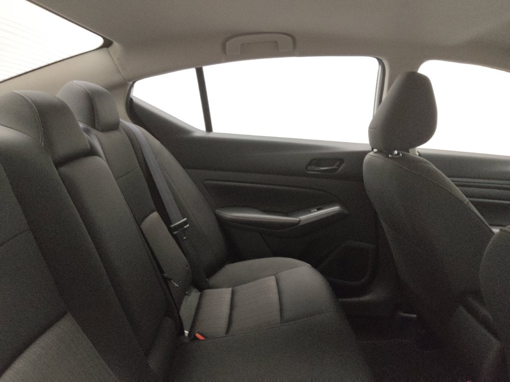 Used 2024 Nissan Altima 2.5 SV FWD image 19